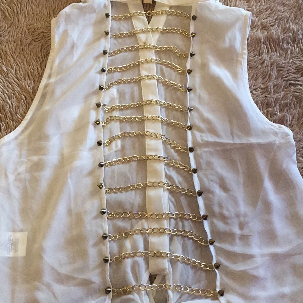 Polyester caged back blouse - Picture 4 of 8
